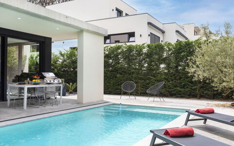 Alyssa: Water, Furniture, Property, Swimming Pool, Building, Plant, Cloud, Azure, Sky, Shade