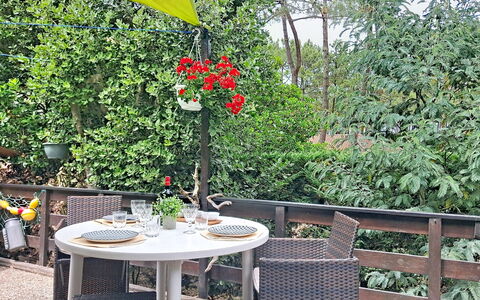 Lacanau 700: Furniture, Outdoor Furniture, Table, Chair, Outdoor Table, Shade, Garden, Kitchen & Dining Room Table, Coffee Table