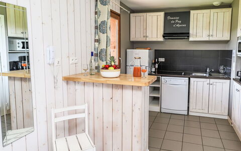 Meyrignac-L'Eglise 110: Furniture, Kitchen, Interior Design, Wood, Major Appliance, Flooring, Kitchen Appliance, Countertop, Cabinetry, Room