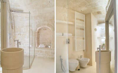 Room Romantic Grotta D'Agnano 8: Plumbing Fixture, Property, Toilet, Tap, Bathroom, Toilet Seat, Interior Design, Architecture, Shower, Flooring