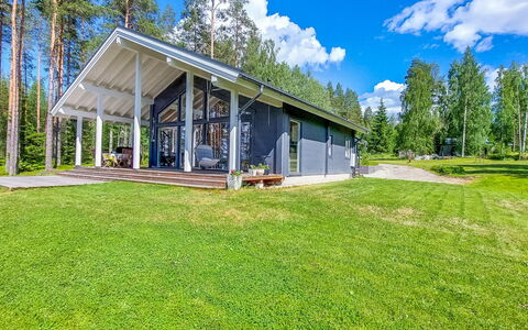 Paloranta: Home, Cottage, House, Roof, Estate, Farmhouse, Siding, Garden Buildings, Landscaping, Porch
