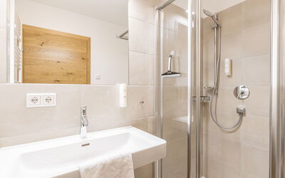 Accommodation:&nbsp;Für Bis zu 8 Personen + Hot Tub 150.9