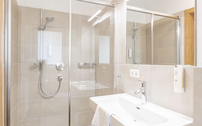 Accommodation:&nbsp;Mit 4 Schlafzimmern & Sauna 150.5