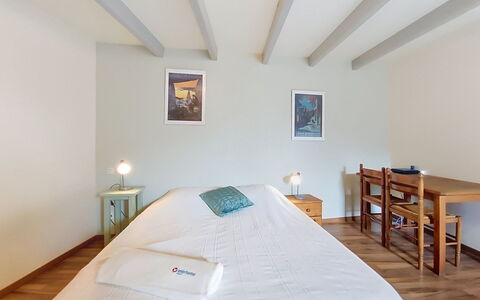 Ty Coz: Bed, Interior Design, Flooring, Floor, Bedroom, Furniture, Wall, Wood, Ceiling, Bed Sheet