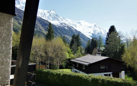 Alpen Roc: Sky, Mountain, Plant, Property, Snow, Nature, Tree, Highland, Slope, Natural Landscape
