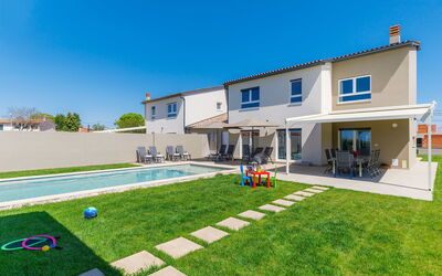 Villa Edi