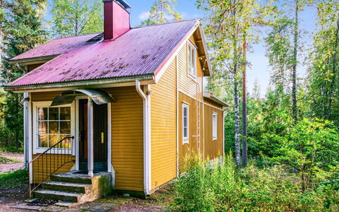 Hiljanrinne: Wood, Cottage, Siding, Log Cabin, Wood Stain, Hardwood, Plank, Lumber, Natural Material, Garden Buildings