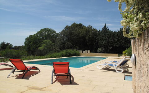 Le Mas du Magnoglia: Water, Plant, Building, Daytime, Property, Sky, Swimming Pool, Azure, Tree, Body Of Water