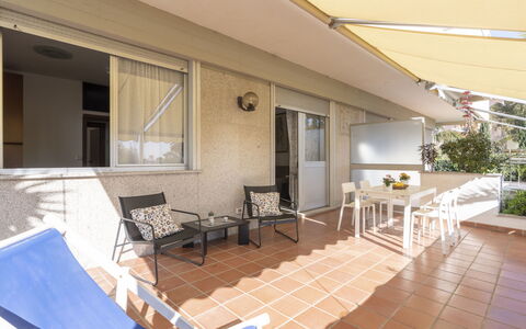 Marina di Andora 713: Sky, Cloud, Ecoregion, Plant, Land Lot, Building, Natural Landscape, Door, Plain, Grass