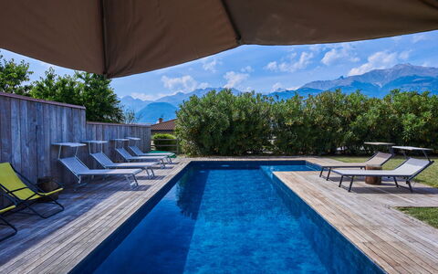 Woodhouse: Water, Sky, Plant, Property, Furniture, Swimming Pool, Azure, Blue, Shade, Building