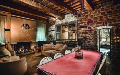 Villa Vetice: Picture Frame, Furniture, Property, Interior Design, Lighting, Table, Architecture, Wood, Floor, Living Room