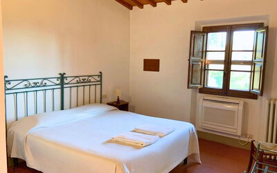 Le Fonti 8: Room, Bedroom, Bed, Ceiling, Bed Frame, Wood Stain, Bedding, Hardwood, Bed Sheet, Hotel