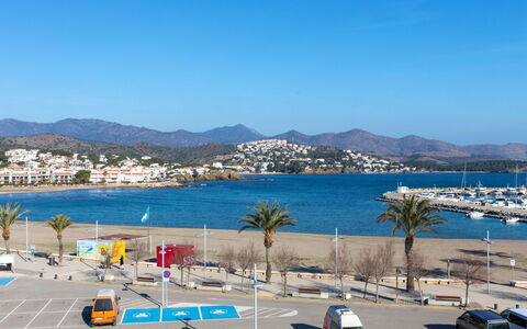 Llançà 236: Water, Plant, Property, Building, Swimming Pool, Sky, Azure, Green, Nature, Tree