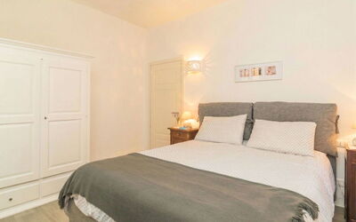 Accommodation:&nbsp;Pavoncella 700.1