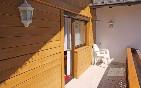 Apart 106 Wiesenhof: Property, Building, Wood, Window, Lighting, Architecture, Door, Wood Stain, Wall, Floor