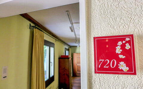 Enzian 720: Property, Window, Wood, Interior Design, Building, Floor, Flooring, Line, Wall