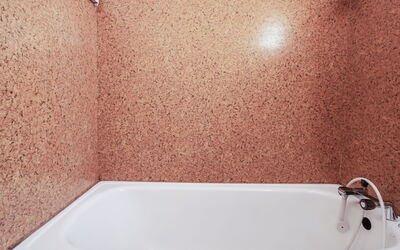 Accommodation:&nbsp;La Comtesse 410.10
