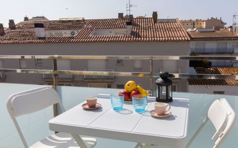 Montse: Sky, Table, Furniture, Daytime, Property, Plant, Mountain, Azure, Chair, Nature