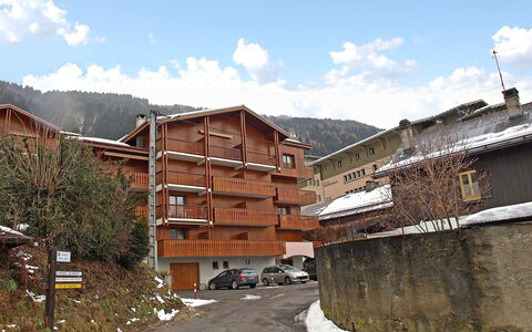 Isabella: Town, Residential Area, Neighbourhood, Property, Sky, Wall, House, Building, Village, Architecture