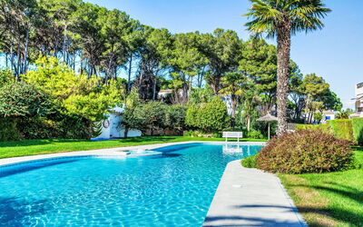 Pals 1452: Blue, Swimming Pool, Resort, Garden, Leisure, Shade, Landscaping, Eco Hotel, Lawn