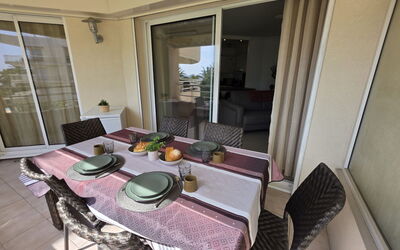 Accommodation:&nbsp;Royal Palm 595.3
