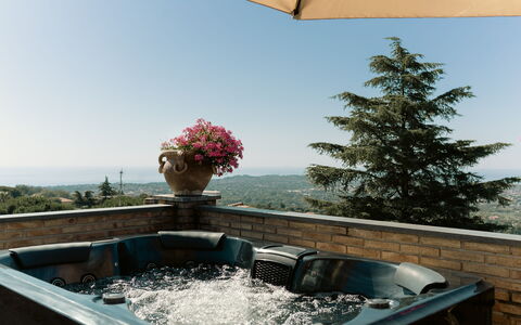 Etna Suites: Furniture, Swimming Pool, Flowerpot, Bathtub, Resort, Outdoor Furniture, Jacuzzi, Houseplant, Eco Hotel