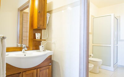 Accommodation:&nbsp;Camera Superior