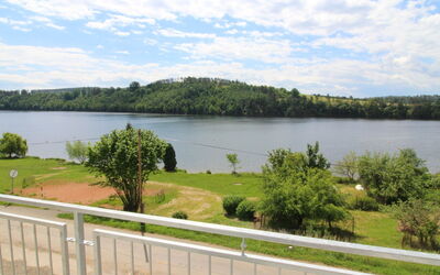 Accommodation:&nbsp;Županovice 100.3