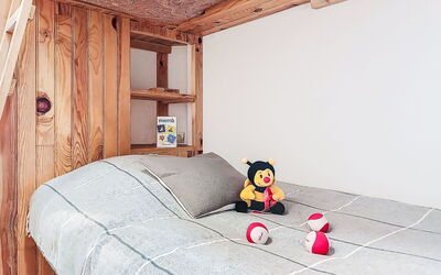 Accommodation:&nbsp;Pierres Blanches F et H 140.10