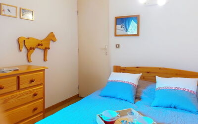 Accommodation:&nbsp;Pierres Blanches F et H 140.20