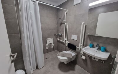 Accommodation:&nbsp;Loctowers A4.1.1 60.18