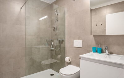 Accommodation:&nbsp;Loctowers A2.7.1 60.1