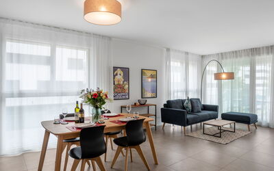 Accommodation:&nbsp;Loctowers A2.8.1 60.2
