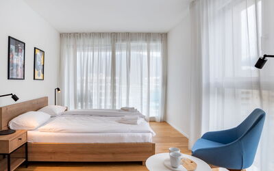 Accommodation:&nbsp;Loctowers A4.9.2 60.20