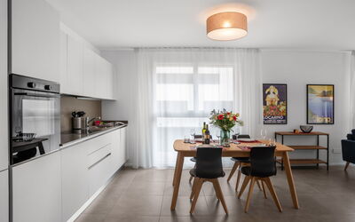 Accommodation:&nbsp;Loctowers A3.7.3 60.9