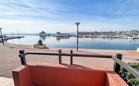 Le Barcarès 966: Boat, Watercraft, Marina, Naval Architecture, Dock, Sea, Shade, Port, Boats And Boating--Equipment And Supplies, Harbor