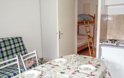 Accommodation:&nbsp;L'Enclave i et J 500.7