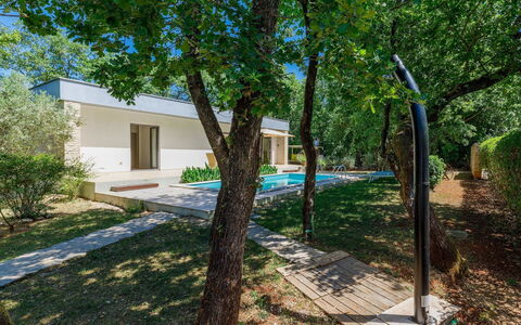 Villa Frleti: Plant, Building, Tree, Branch, Shade, Land Lot, Window, Road Surface, Grass, Landscape