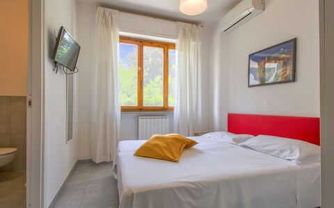 More e Lamponi: Furniture, Window, Azure, Comfort, Wood, Building, Shade, Textile, Lighting