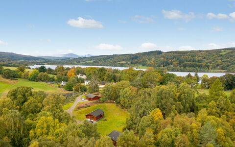 Balnain 3 Bed: Cloud, Sky, Plant, Ecoregion, Mountain, Natural Landscape, Tree, Flower, Land Lot, Highland