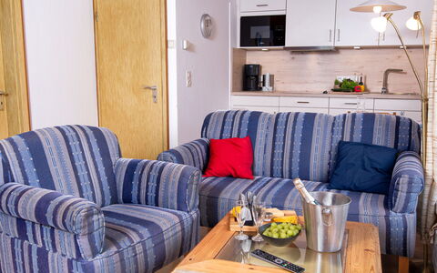 Langeoog 12: Table, Furniture, Couch, Property, Azure, Comfort, Wood, Interior Design, Lighting, Living Room