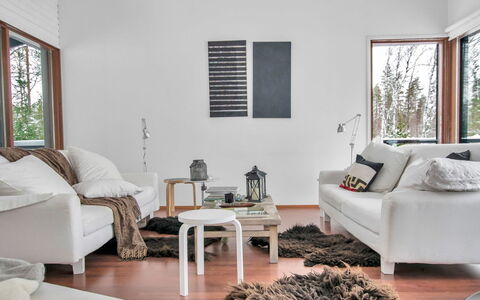 Hevonkuusi: Rural Area, Hill Station, Village, Mountain Range, Valley, Mountain Village, Alps, Eco Hotel, Balcony, Hotel