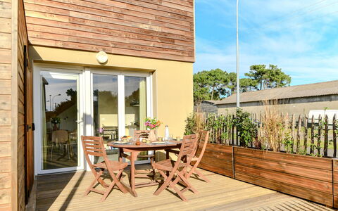 Accommodation:&nbsp;Soleil Couchant 805.7