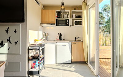 Accommodation:&nbsp;Soleil Couchant 805.7