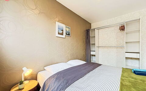 Les Bégonias: Interior Design, Furniture, Bed, Wall, Bedroom, Flooring, Floor, Room, Wood, Ceiling