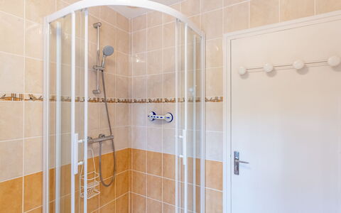 La Vallée: Plumbing Fixture, Shower Head, Shower, Bathroom, Shower Door, Floor, Plumbing, Wall