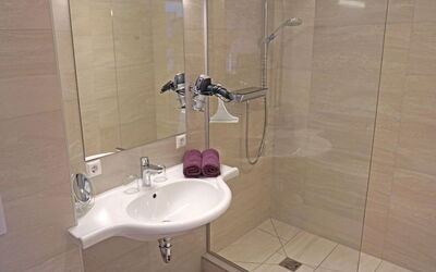 Accommodation:&nbsp;Apart B 187.1