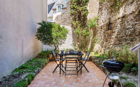 Saint Malo 435: Plant, Property, Furniture, Table, Chair, Building, Outdoor Furniture, Road Surface, Flooring, Grass