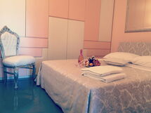 Accommodation:&nbsp;Villa Thaulero