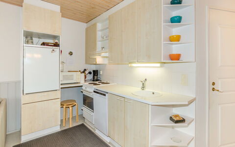 Loma-Koli 6: Kitchen, Countertop, Interior Design, Kitchen Appliance, Wood, Flooring, Cabinetry, Furniture, Ceiling, Major Appliance